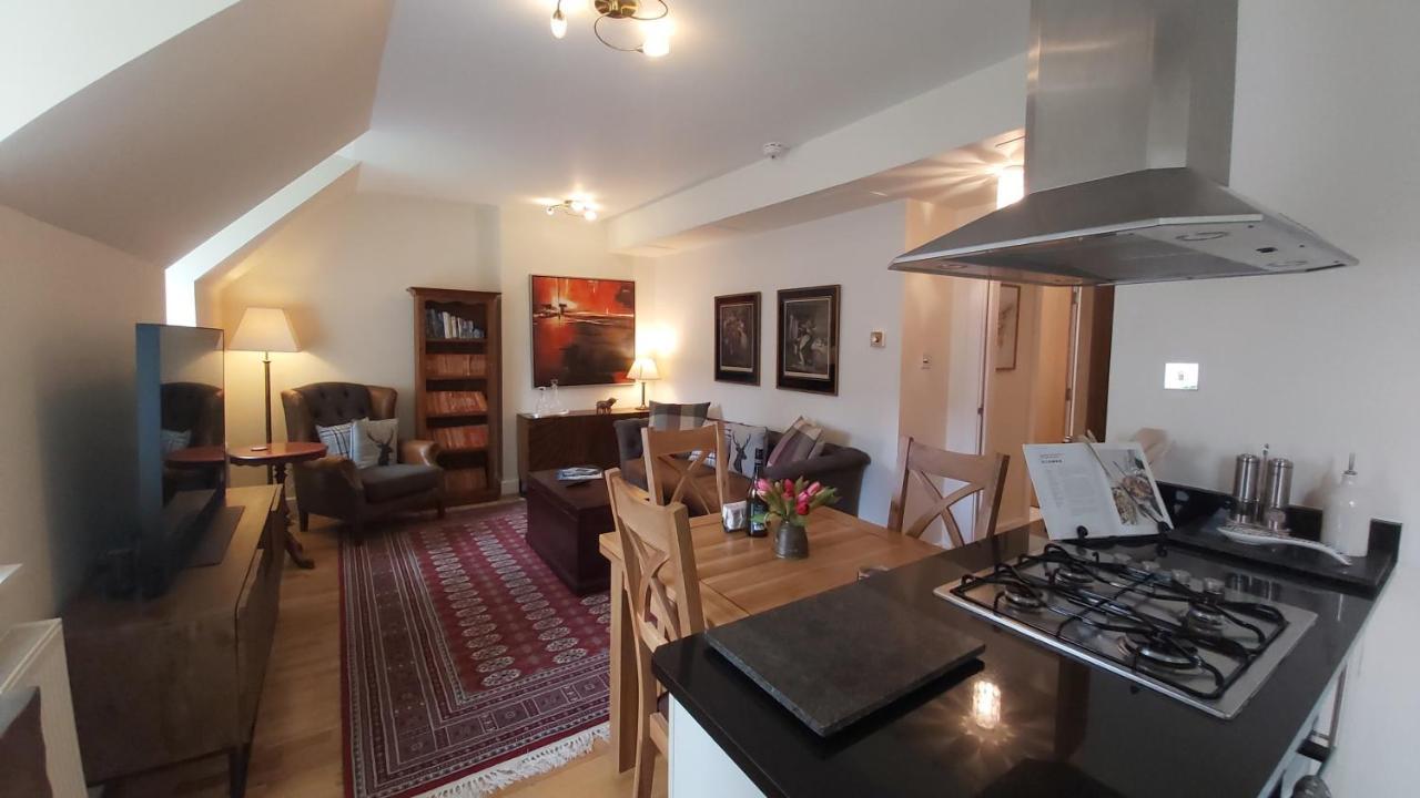 Loch Ness Moat House Apartments Fort Augustus Εξωτερικό φωτογραφία